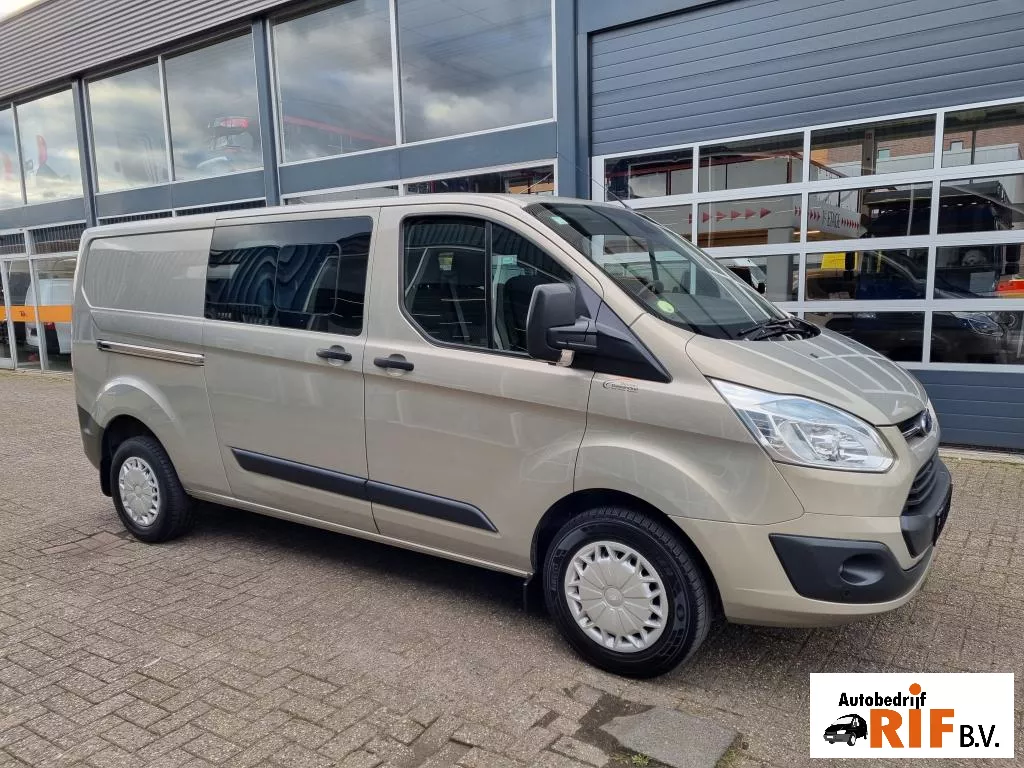Ford Transit Custom L2H1 DC 6 pers. 155pk Ambiente/ Airco/ PDC