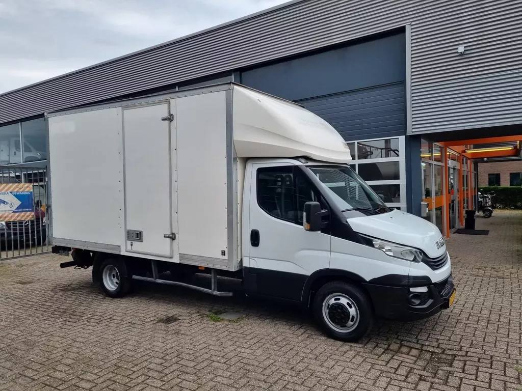 Iveco Daily 35C16 Koffer LBW Euro 6 21 M3